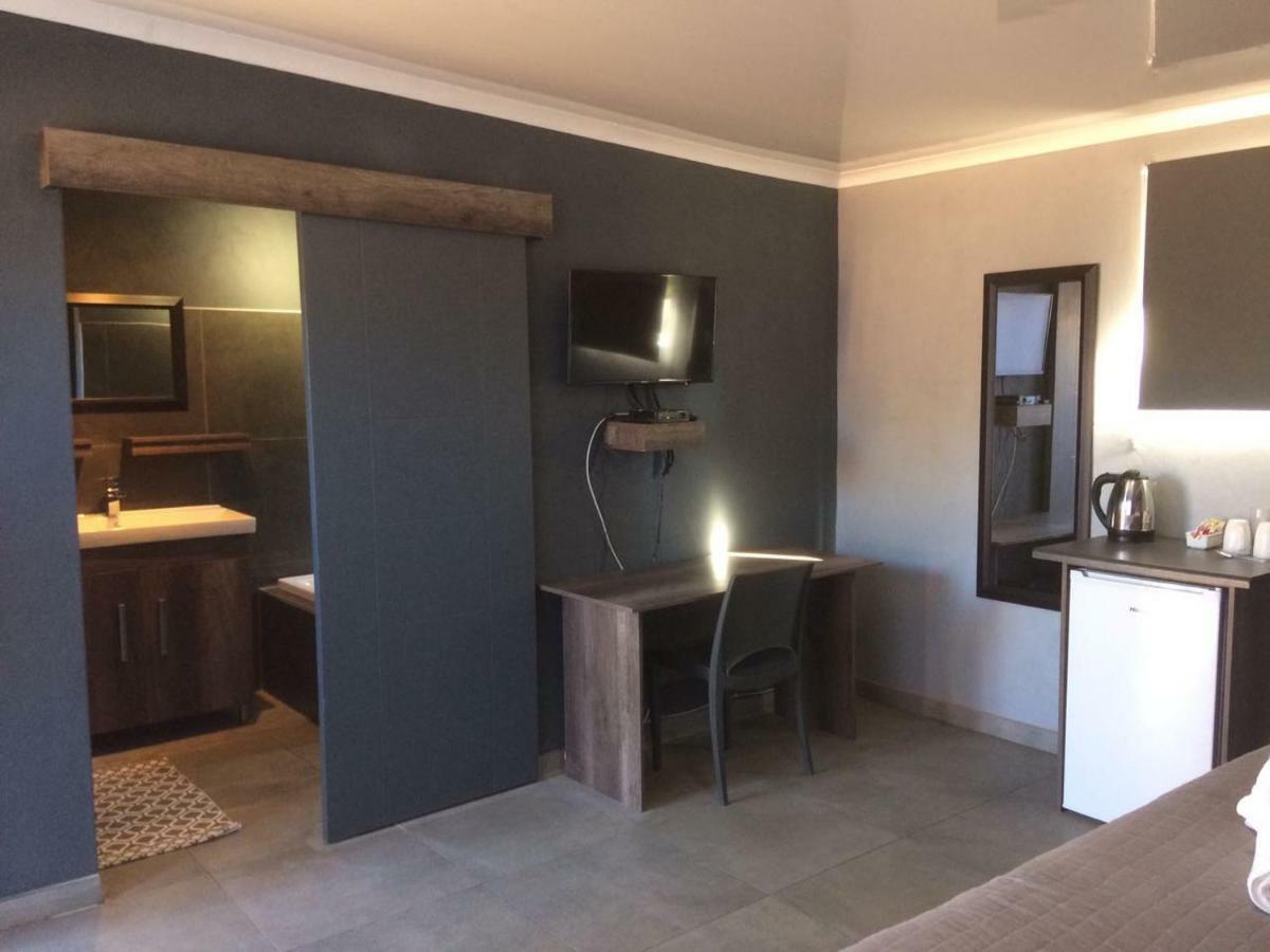 Goedehoop Guesthouse Zeerust Bagian luar foto