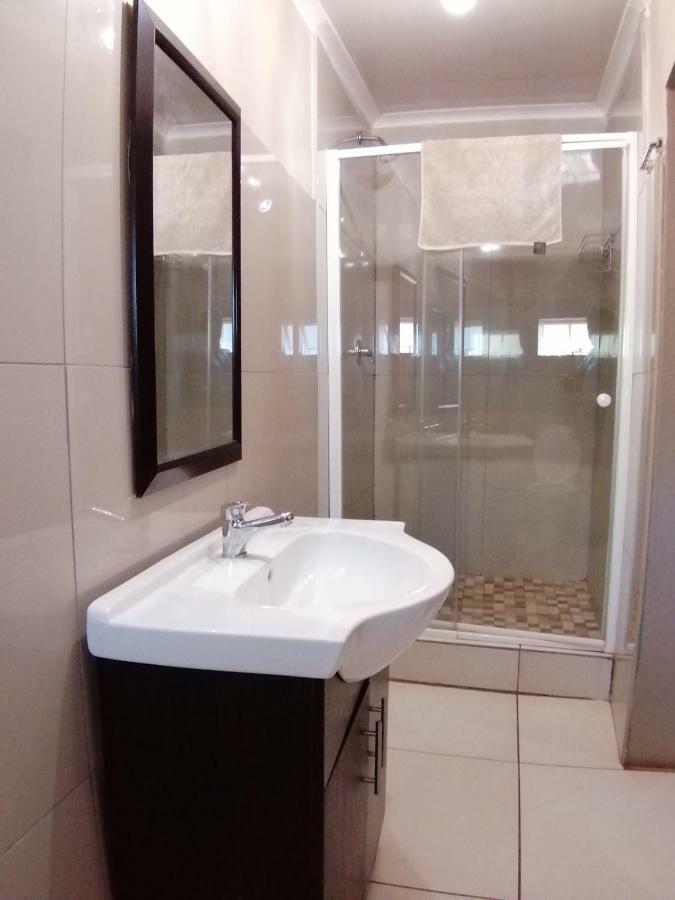 Goedehoop Guesthouse Zeerust Bagian luar foto