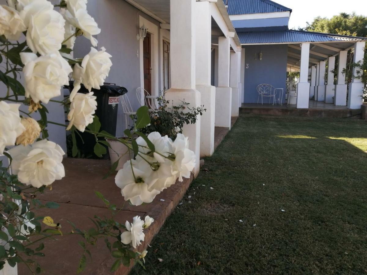 Goedehoop Guesthouse Zeerust Bagian luar foto